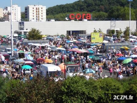 Brocante, Vide Greniers