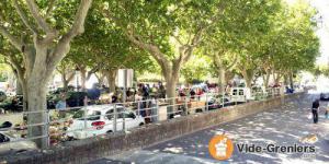 Vide grenier de VALLABREGUES