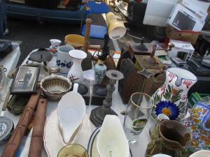 VIDE GRENIER MARCHÉ AUX PUCES à Aubagne