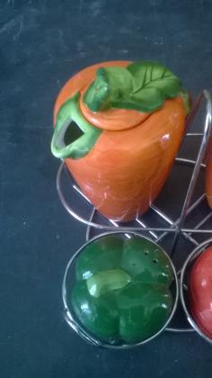 Set huile-vinaigre-sel-poivre