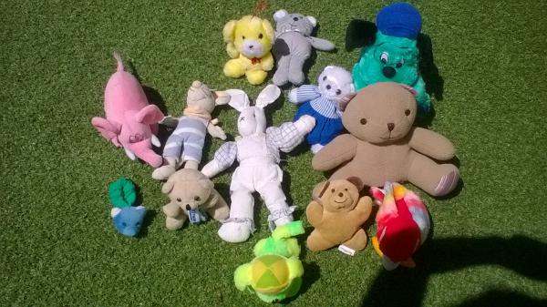 Lot de petites peluches