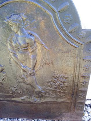 Ancienne plaque cheminée en fonte