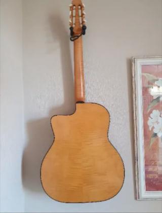 Guitare manouche Furch