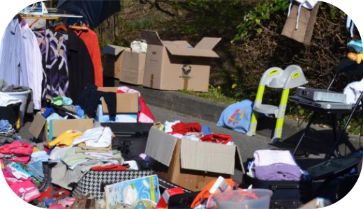 Brocante, Vide grenier - Grillon