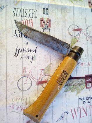 Ancien Couteau Opinel n°12 la main couronnée