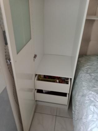1 Armoire  penderie