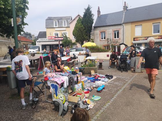 Vide-greniers - Longueville
