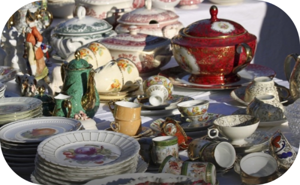 Brocante, Vide-greniers - Mours