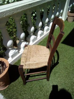 Petite chaise de cheminée en bois tressée main