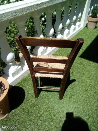 Petite chaise de cheminée en bois tressée main