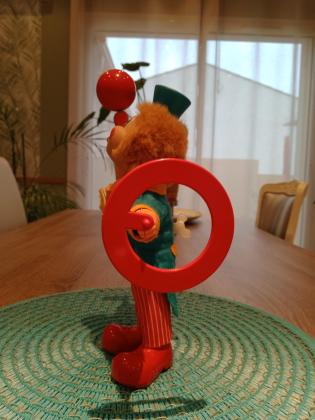 Ancien automate clown