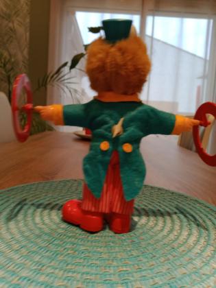 Ancien automate clown