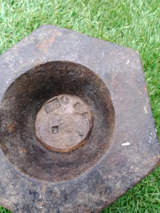 Poids hexagonal en fonte - 5 kg