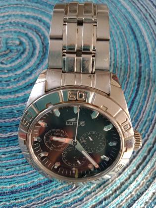 Montre homme LOTUS