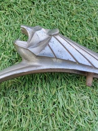 Lion pour capot - PEUGEOT 203