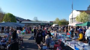 Vide-greniers - Échenoz-la-Méline