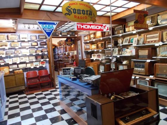 Grande vente du Musée de la Radio - Boeschepe