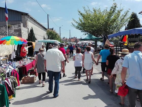 Brocante, Vide-greniers - Gizy