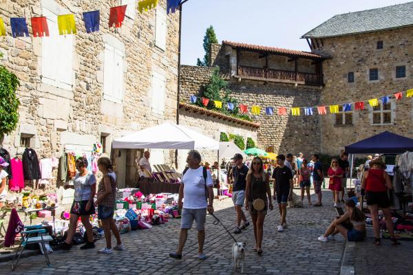 Vide-greniers - Le Malzieu-Ville