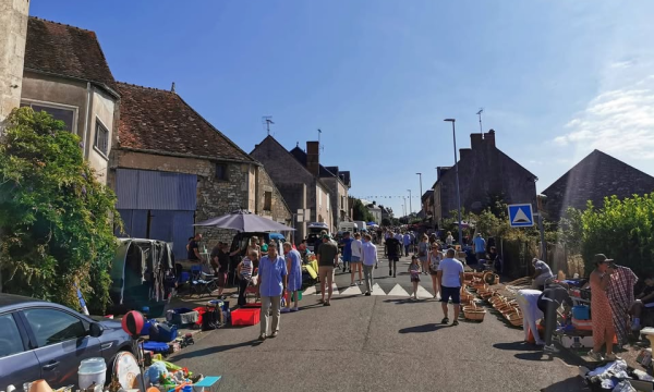 Vide-greniers - Lignac