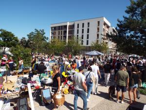 bric à brac vide grenier