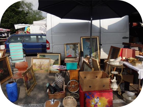 Brocante, Vide-greniers - Brutelles