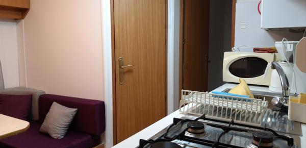 Mobil-home saisonnier-ouvrier au camping du moulin de Bellegarde
