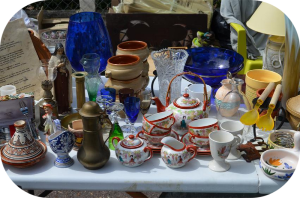 Brocante, Vide-greniers - Chenay