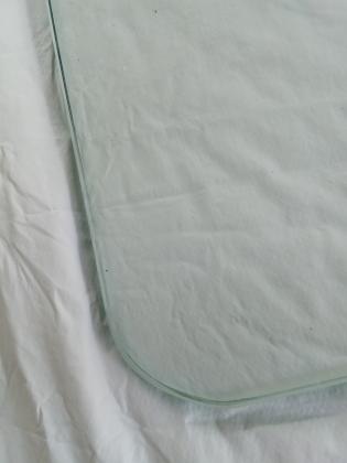 Etagère en verre transparent