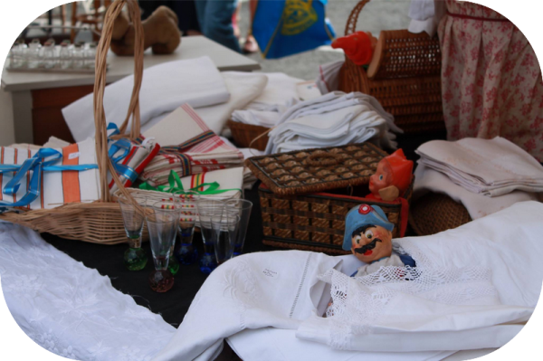 Brocante, Vide-greniers - Morestel