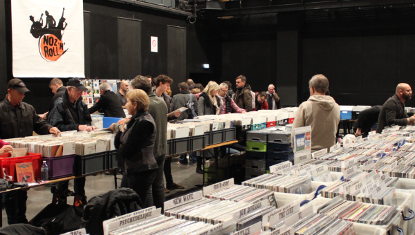 Foire aux disques vinyles, CD, DVD - Saint-Avé